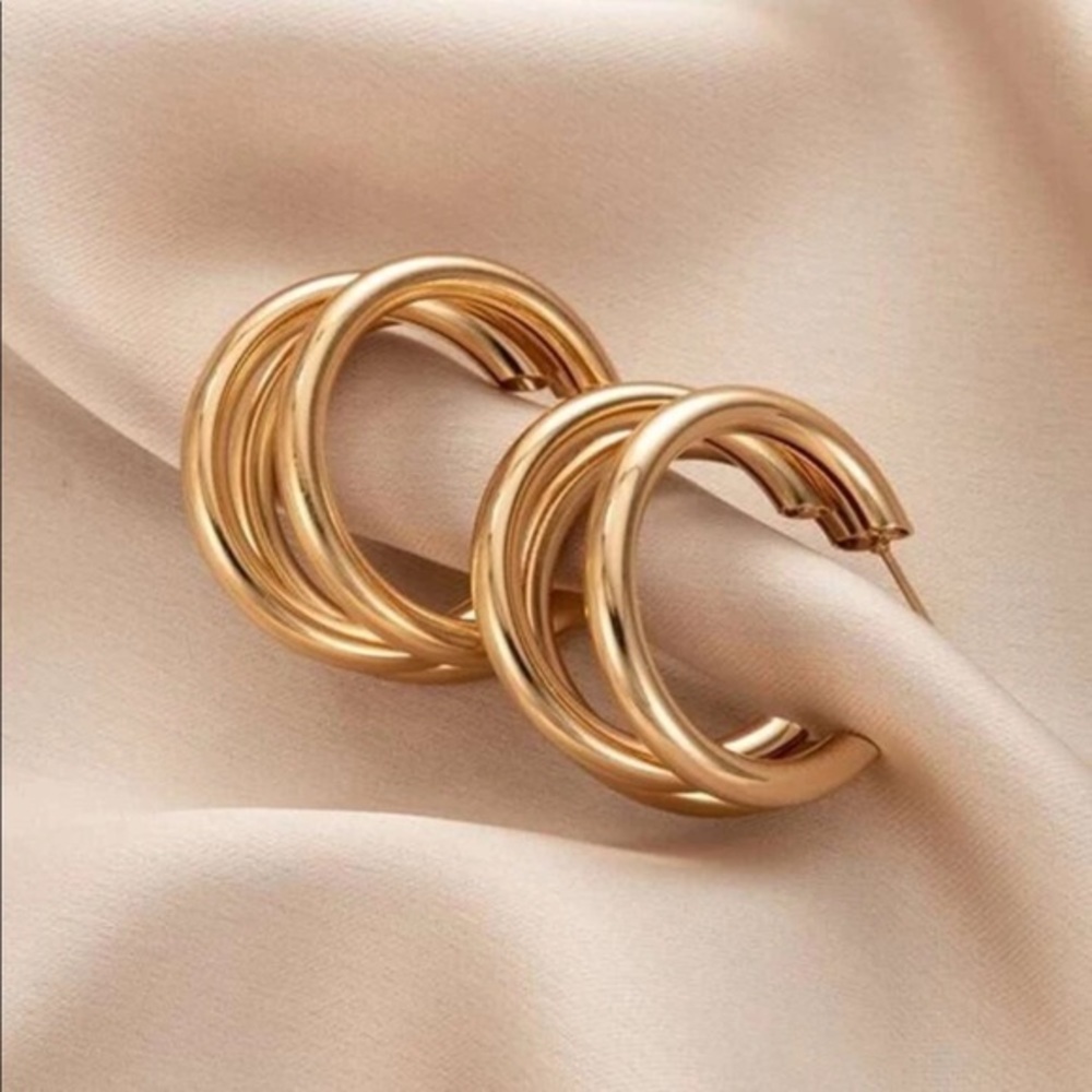 Triple hoop earring - simple hoops - cuff earrings